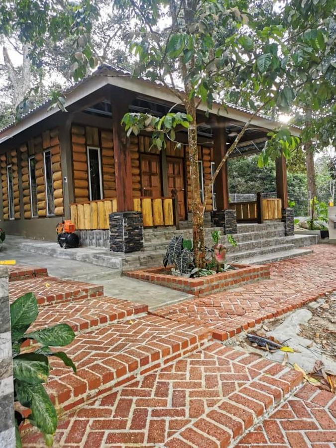 סלים ריבר Homestay Dusun Ana Balun מראה חיצוני תמונה