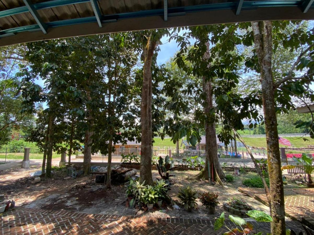 סלים ריבר Homestay Dusun Ana Balun מראה חיצוני תמונה