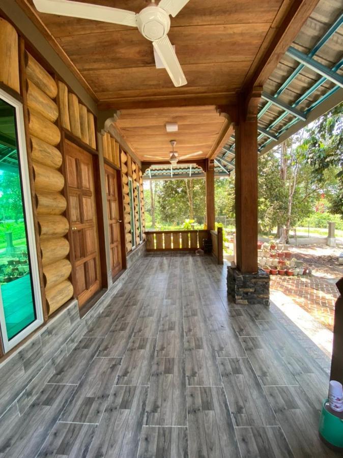 סלים ריבר Homestay Dusun Ana Balun מראה חיצוני תמונה